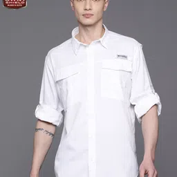 Columbia Men Standard White Blood & Guts IV Woven Roll-Up Sleeves Casual Shirt-image-10