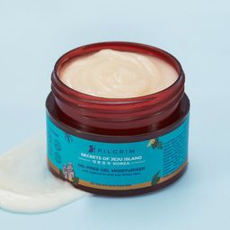 Pilgrim Oil-Free Gel Face Moisturizer with Niacinamide,Hyaluronic Acid For Acne-Prone Skin-47