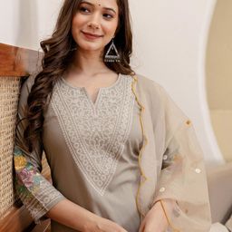 SANISA Women Ethnic Motifs Embroidered Kurta with Trouser & Dupatta-image-78