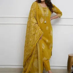 PARTHVI Floral Printed Square Neck Sequinned Pure Cotton Kurta With Trousers & Dupatta-10
