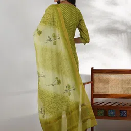 Libas Women Bandhani Printed Regular Sequinned Kurta with Trousers & With Dupatta image 3
