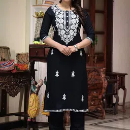 ELVISH JAIPUR Women Ethnic Motifs Embroidered Regular Chikankari Kurta with Trousers-17