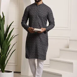 SOJANYA Men Black Printed Cotton Kurta with Churidar-picture-42