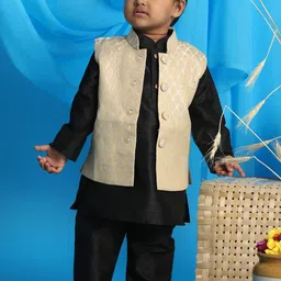 VASTRAMAY Boys Black Solid Kurta With Salwar And Nehru Jacket-22