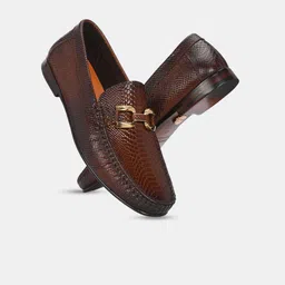 Lafattio Men Textured Round Toe Leather Loafers-picture-30
