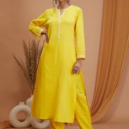 Nayam By Lakshita Women Printed Regular Thread Work Linen Kurta with Trousers-picture-20