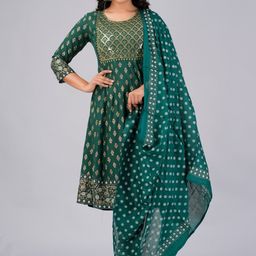 MAUKA Ethnic Motifs Printed Empire Sequinned Kurta with Trousers & Dupatta-image-44