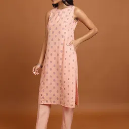 KETCH Ethnic Motifs Printed Straight Kurta With Pyjamas & Dupatta-38