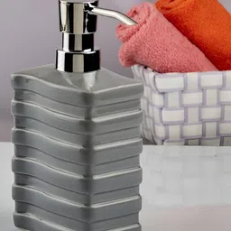 Kookee Grey Abstract Ceramic Soap Dispenser image 5