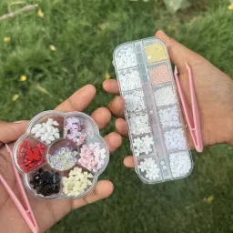 12 Grid Bow and 12 Flower Ball Premium Nail Art Accessories Grid-image-84