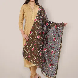 Dupatta Bazaar Embroidered Organza Dupatta with Thread Work image 5