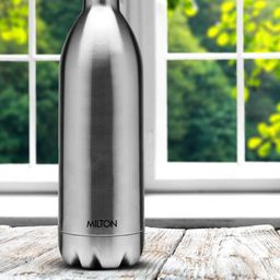 Milton Silver Duo DLX 1500 Thermosteel 24 Hours Hot & Cold Bottle with Bag 1.5 Litre-43