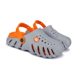 BERSACHE Men Self Design Lightweight Clogs image 4