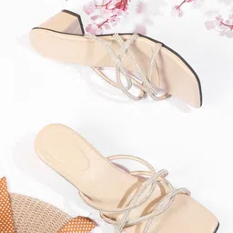 Try Me Embellished Open Toe Block Heels-14