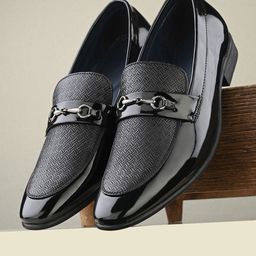 INVICTUS Men Textured Comfort-Fit Formal Loafers-image-20