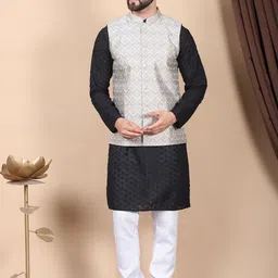 Anouk Men Embroidered Regular Thread Work Pure Cotton Kurta with Churidar-image-85
