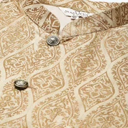 SOJANYA PLUS Men Plus Size Off White Solid Kurta & Churidar Comes With a Nehru Jacket image 2