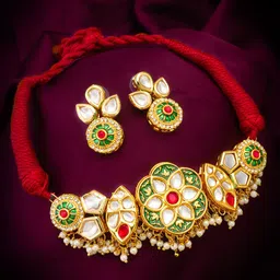 aadita Gold-Plated Kundan Stone Studded & Beaded Jewellery Set-14