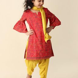 Fabindia Girls Ethnic Motifs Printed Sequinned Pure Cotton Kurta with Salwar & Dupatta-picture-28