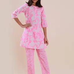Sangria Girls Pink Floral Printed Pure Cotton Straight Kurta With Trouser-image-97