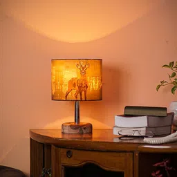 Pinecraft INTERNATIONAL Brown Deer Prined Edra Table Lamp with Shade-52