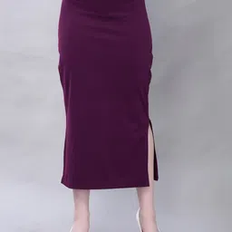 Selvia Women Purple Solid Saree Shapewear-picture-51