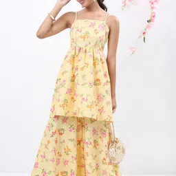 Vishudh Women Yellow Floral Printed Regular Kurta with Sharara-picture-40