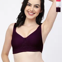 College Girl Pack Of 3 Non-Wired Lightly Padded Cotton T-shirt Bra With All Day Comfort-image-65