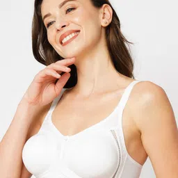 Libertina Bra Full Coverage image 4