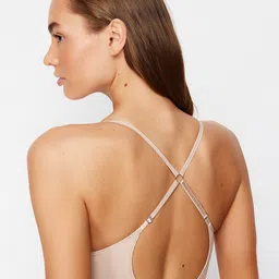 Trendyol Bra Medium Coverage Underwired Lightly Padded image 4