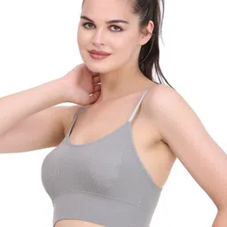 MYSHA Pack Of 3 Full Coverage Lightly Padded Seamless Workout Bra With All Day Comfort image 4