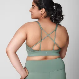 Strongr.Athleisure Bra Medium Coverage image 2