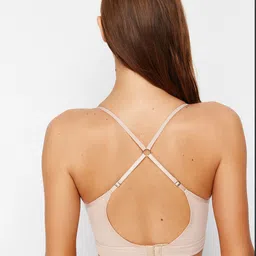 Trendyol Bra Medium Coverage Underwired Lightly Padded image 5