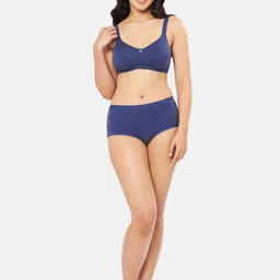 Amante Solid Non Padded Non-Wired Full Coverage Super Support Bra image 3