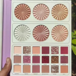feelhigh 48 color palette - Highlight, Contour, Eyeshadow, Blusher, Eyebrow All in 1 image 3