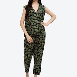 Baawri Floral Printed V-Neck Top & Trousers Co-Ords-picture-50