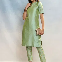Vishudh Women Regular Kurta with Trousers-picture-39