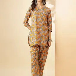 Saanjh Grey & Orange Printed V-Neck Tunic & Trouser-picture-12