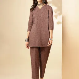 Shaily Grey Floral Printed V-Neck Tunic & Trousers-image-83