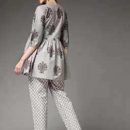 Stylum Floral Printed Pure Cotton Tunic & Trouser image 4