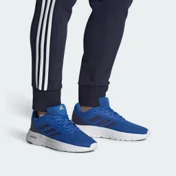 adidas cloudfoam move shoes men walking men walking image 3