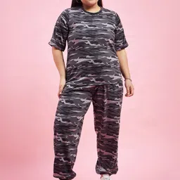 AUSTIVO Plus Size Camouflage Printed T-Shirt & Joggers Co-Ords-3