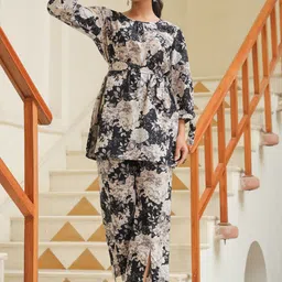 Rain & Rainbow Flral Printed Pure Cotton Tunic With Trousers Co-Ords-40