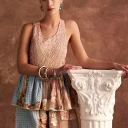 VERB BY PALLAVI SINGHEE Round Neck Top With Shorts Co-Ords-image-10