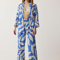 Happiness istanbul Tropical Self Design V Neck Long Sleeves Coat With Straight Trouser-picture-13