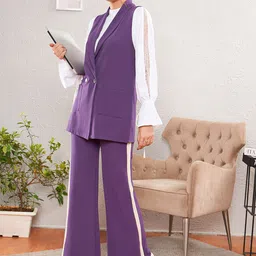 SASSAFRAS worklyf Sleeveless Blazer & Trousers Co-Ords-image-14