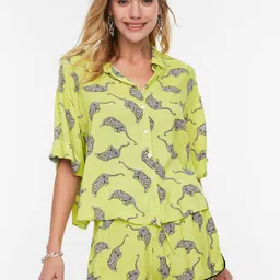 Trendyol Animal Printed Collar Shirt With Shorts-picture-52