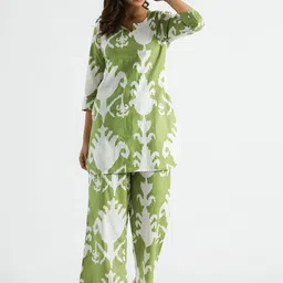 FLAVIA CREATION Floral Printed Pure Cotton Night Suit-image-61