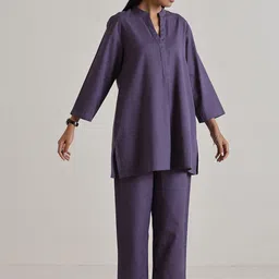 trueBrowns Mandarin Collar Kurti With Trousers-picture-48