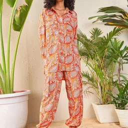 SASSAFRAS Orange Paisley Printed Shirt With Joggers Co-Ords-picture-11